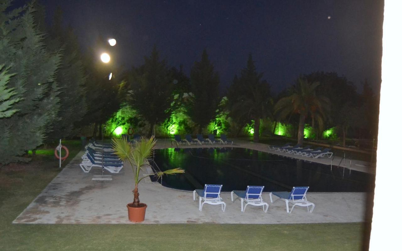 Hotel El Carmen Пуэнте-Хениль Экстерьер фото